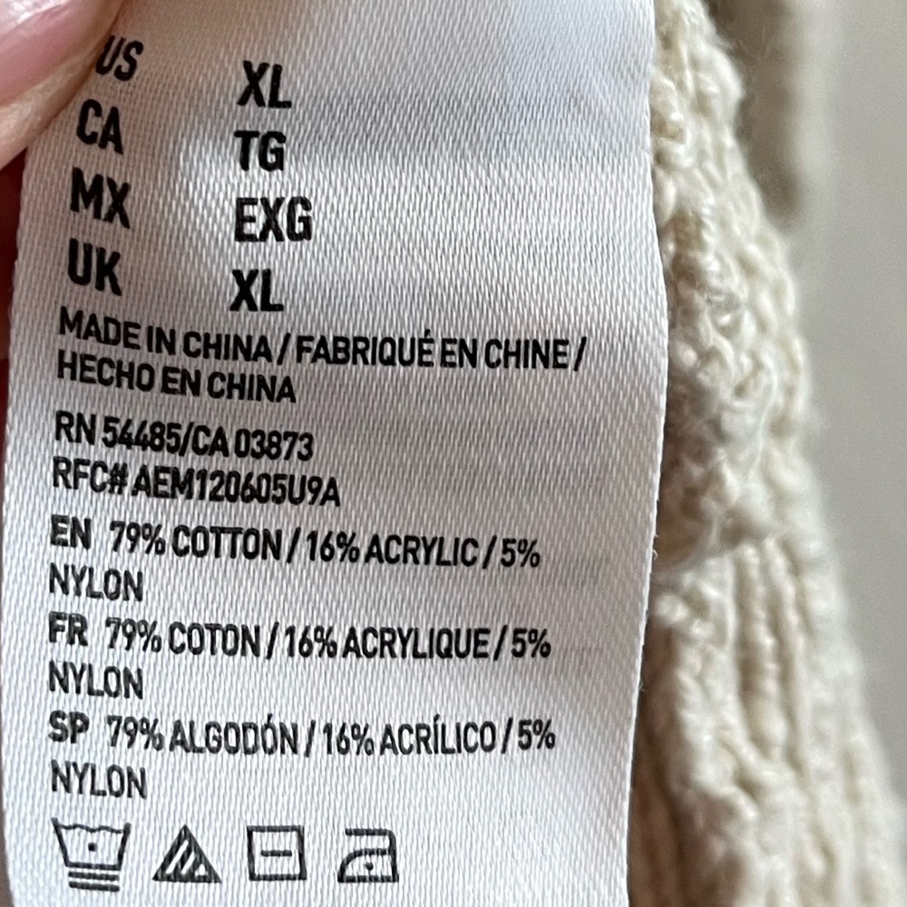 ✨SALE✨ American Eagle Cream Waterfall Sweater - Picture 3 of 4